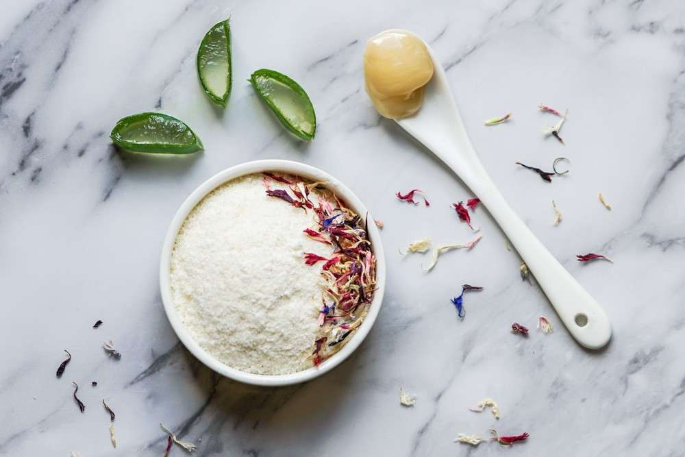 Read more about the article 5 Days Glowing Skin Challenge Naturally at Home Using Multani Mitti, Milk, Tomato, Honey & Lemon