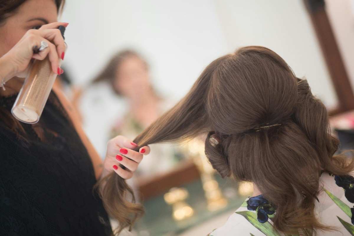 “Natural Hair Growth Secrets: 5 Powerful Coconut Oil Remedies for Stronger, Longer Hair”