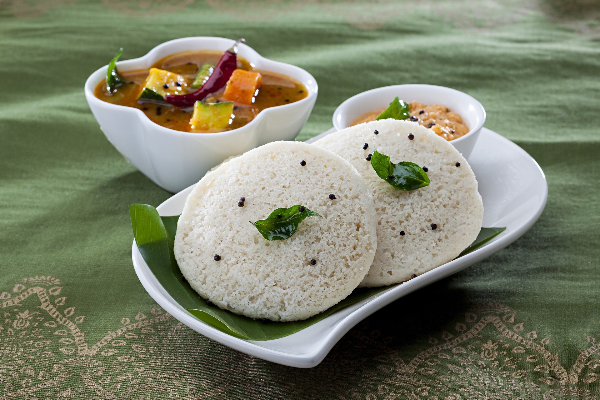 Is Your Idli Hard Like a Stone? Here’s How to Make Soft, Fluffy Idlis